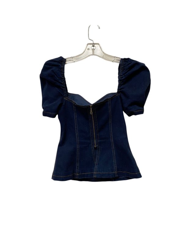 Top Short Sleeve By Lovers & Friends In Blue Denim, Size: Xxs For Discount