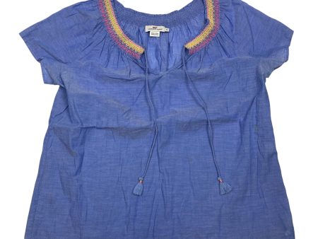 Top Short Sleeve Designer By Vineyard Vines In Blue, Size: M Fashion