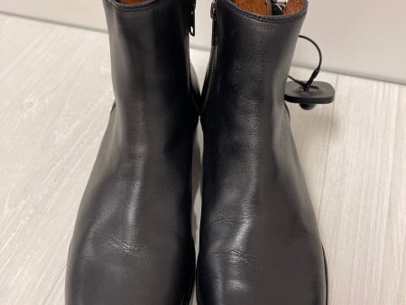 Boots Designer By Frye In Black, Size: 8.5 Discount