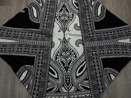 Shawl By Chicos In Black & White, Size: S Discount