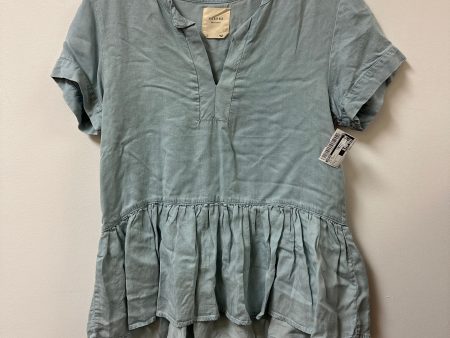 Top Short Sleeve By Harper In Blue Denim, Size: S on Sale