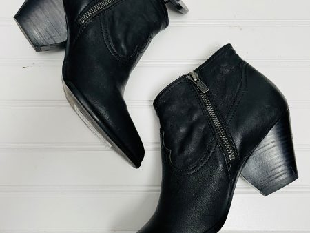 Boots Designer By Frye In Black, Size: 6.5 For Sale