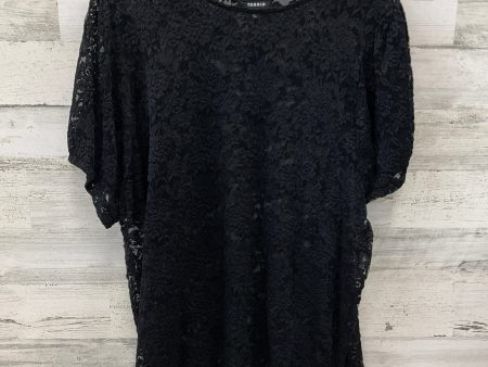 Top Short Sleeve By Torrid In Black, Size: 4x Hot on Sale