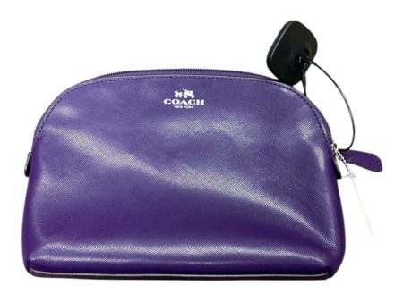 Makeup Bag Designer By Coach, Size: Medium Sale